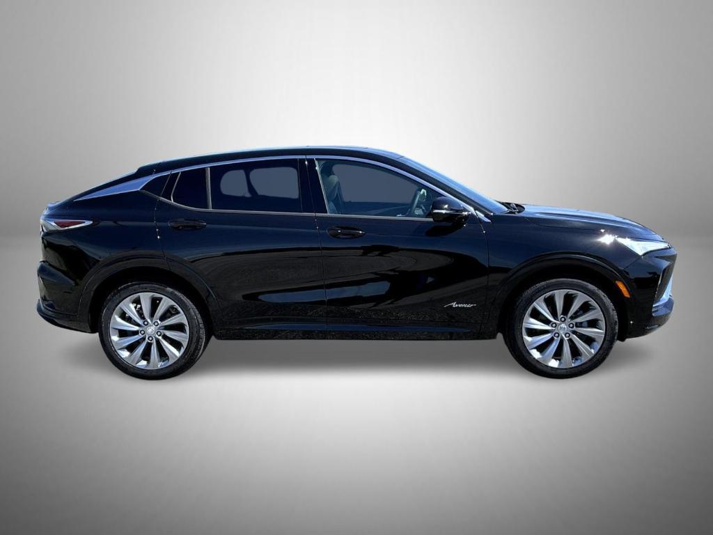 new 2025 Buick Envista car, priced at $31,884
