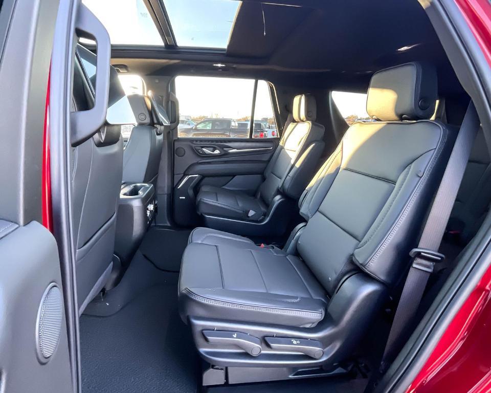 new 2024 GMC Yukon car, priced at $86,405