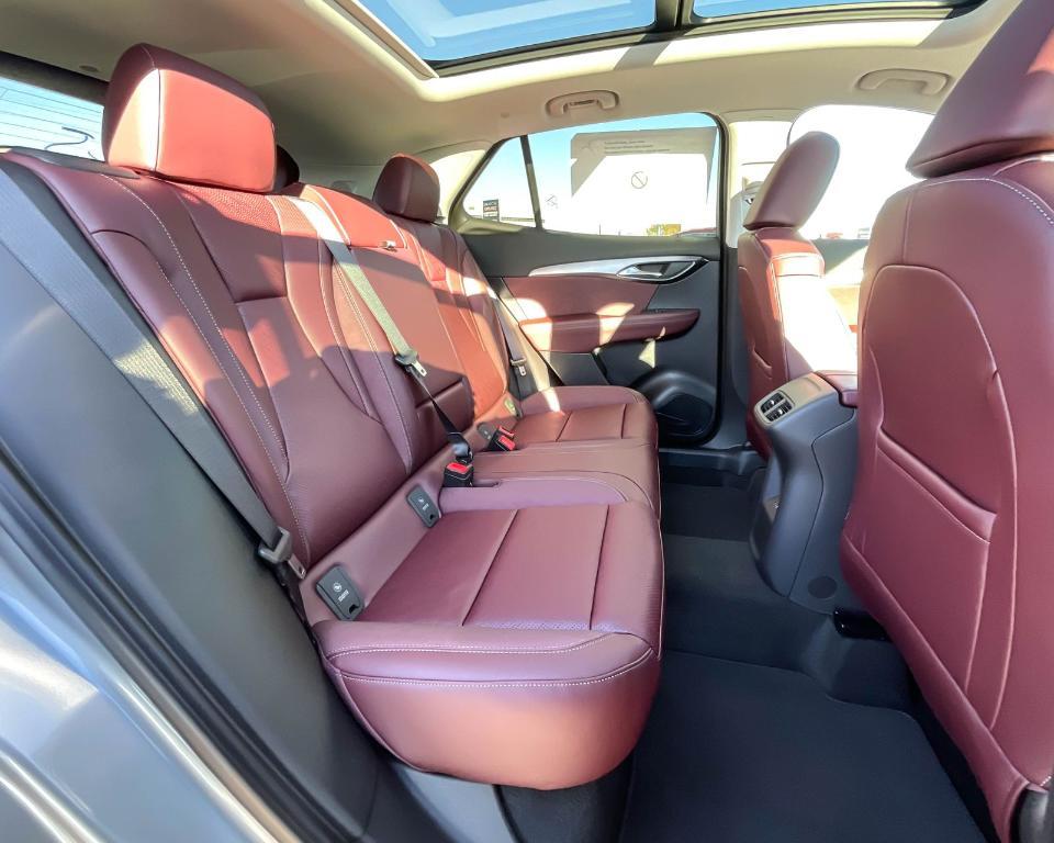 new 2025 Buick Envision car, priced at $44,034