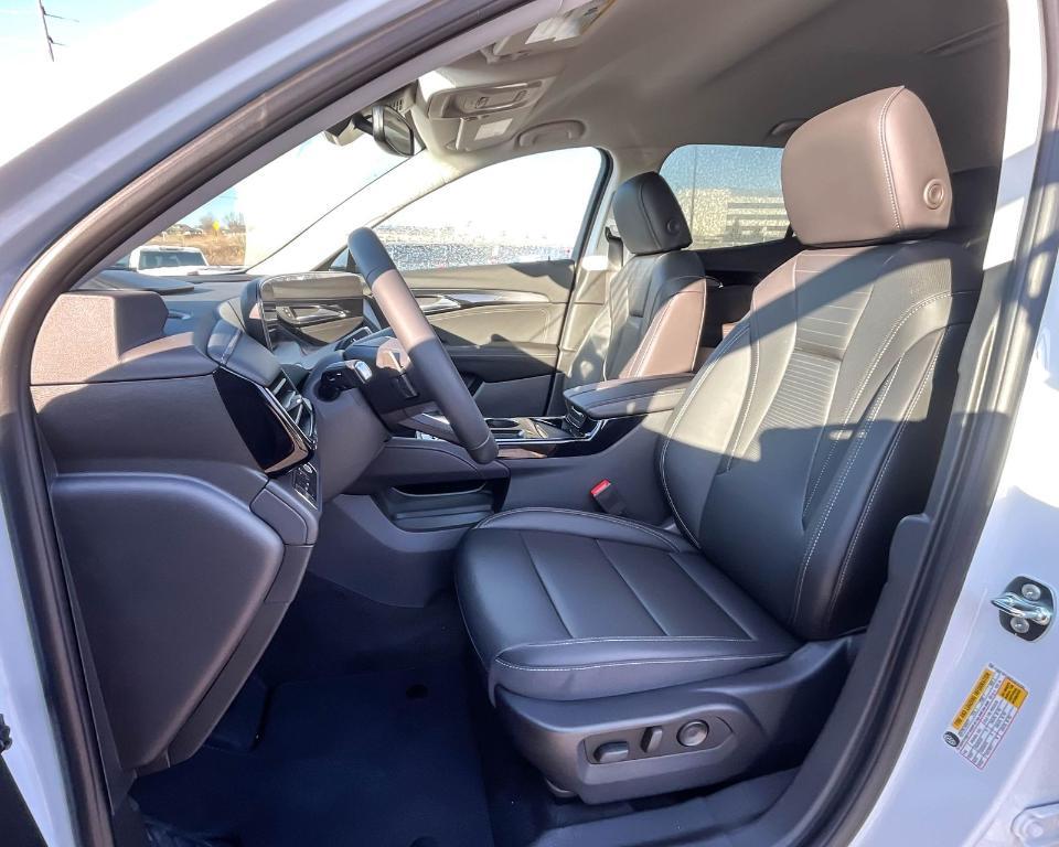 new 2025 Buick Envision car, priced at $39,544