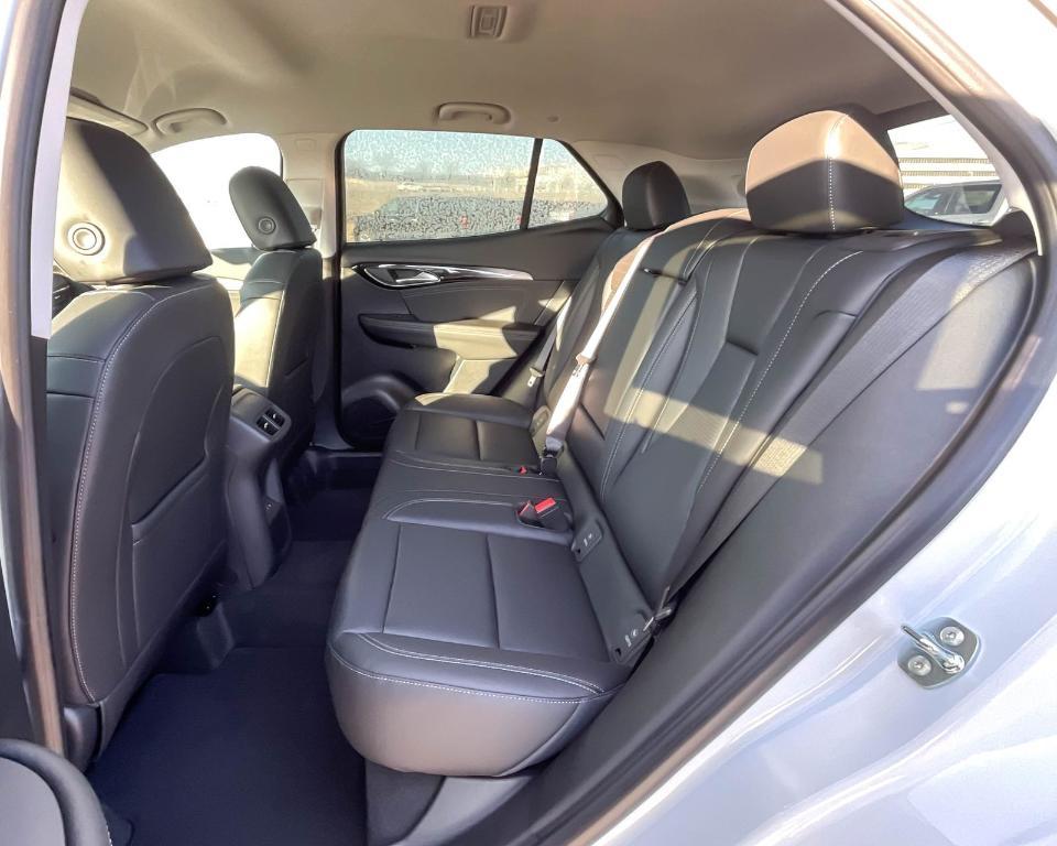 new 2025 Buick Envision car, priced at $39,544