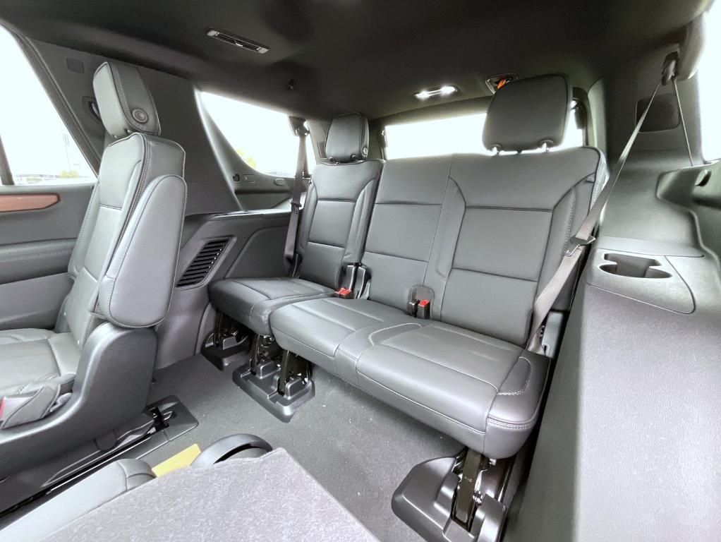 new 2025 GMC Yukon car, priced at $96,074