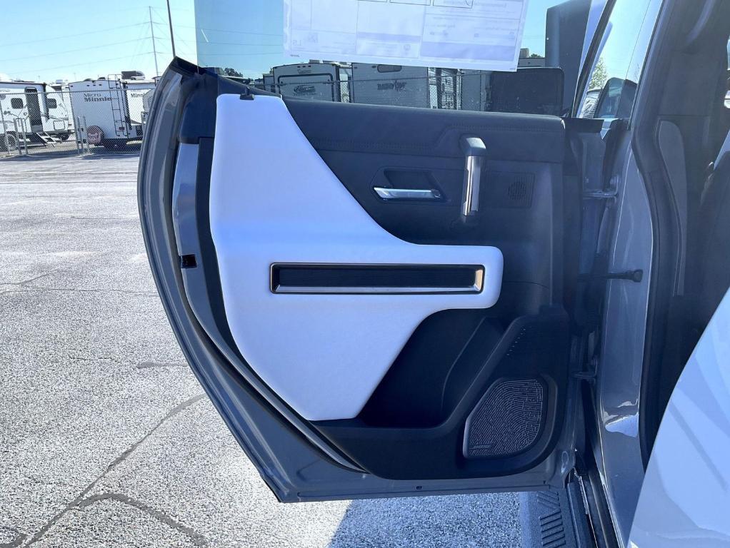 new 2025 GMC HUMMER EV SUV car, priced at $100,369