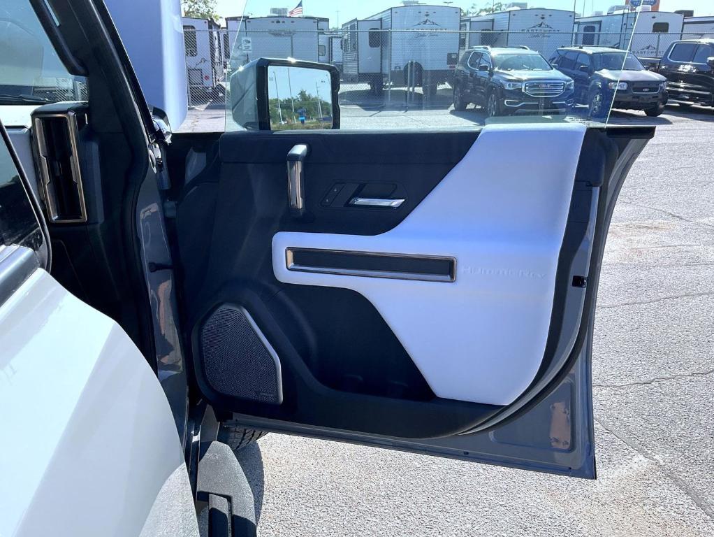 new 2025 GMC HUMMER EV SUV car, priced at $100,369