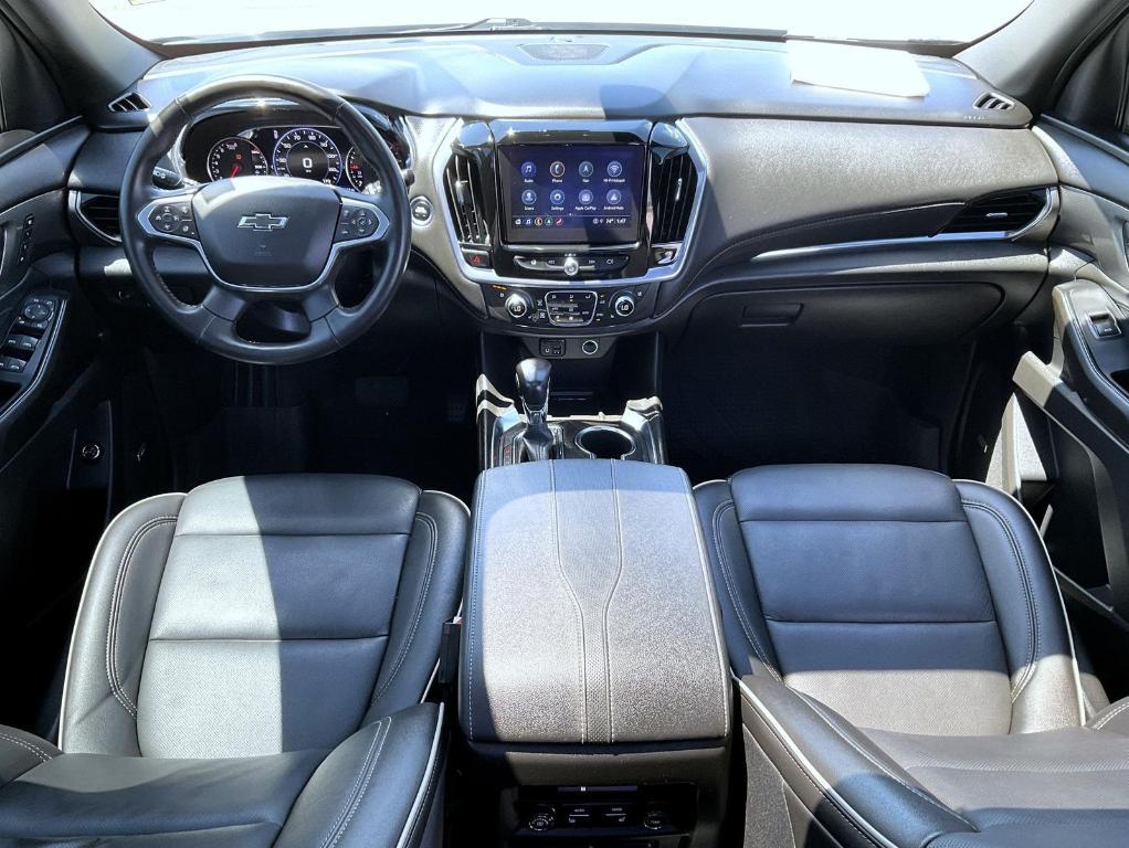 used 2022 Chevrolet Traverse car, priced at $38,701