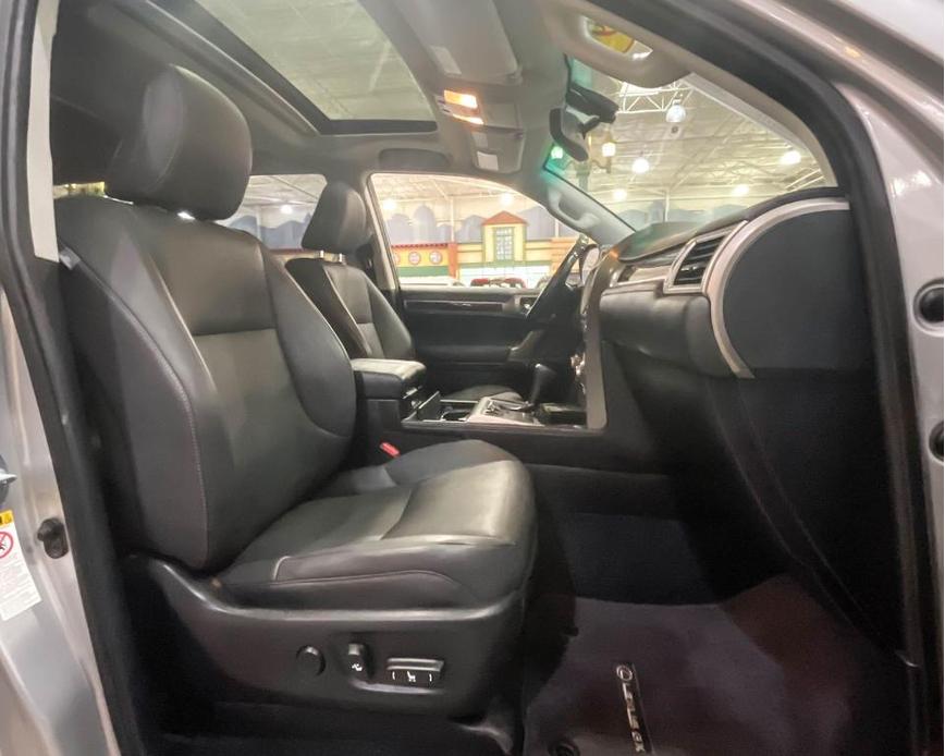 used 2019 Lexus GX 460 car, priced at $34,611