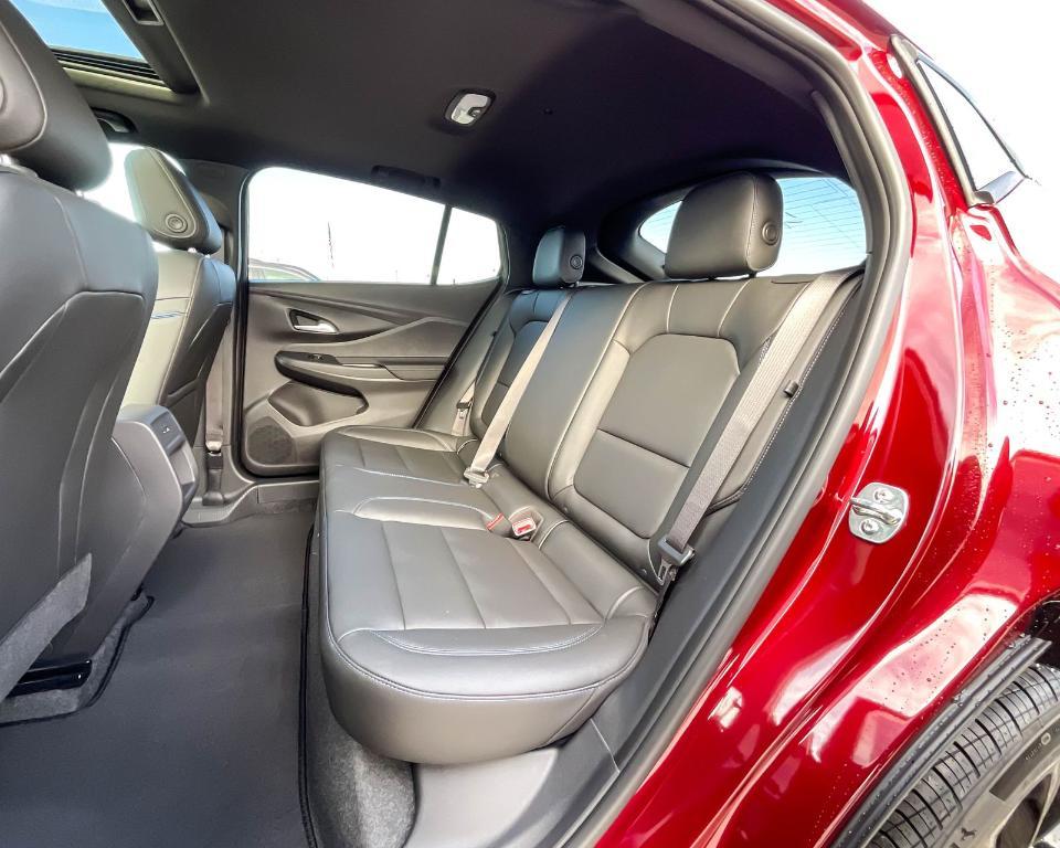 new 2025 Buick Envista car, priced at $29,474