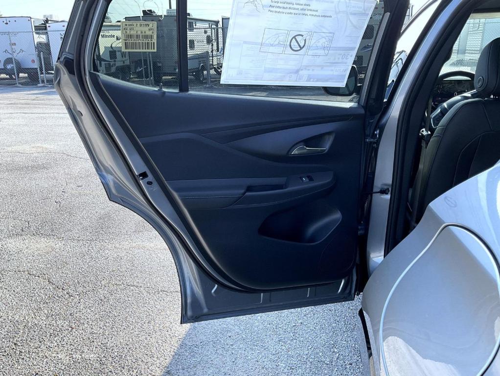 new 2025 Buick Envista car, priced at $29,513