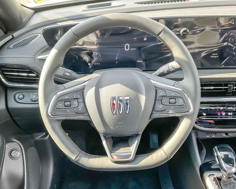 new 2025 Buick Envista car, priced at $32,384