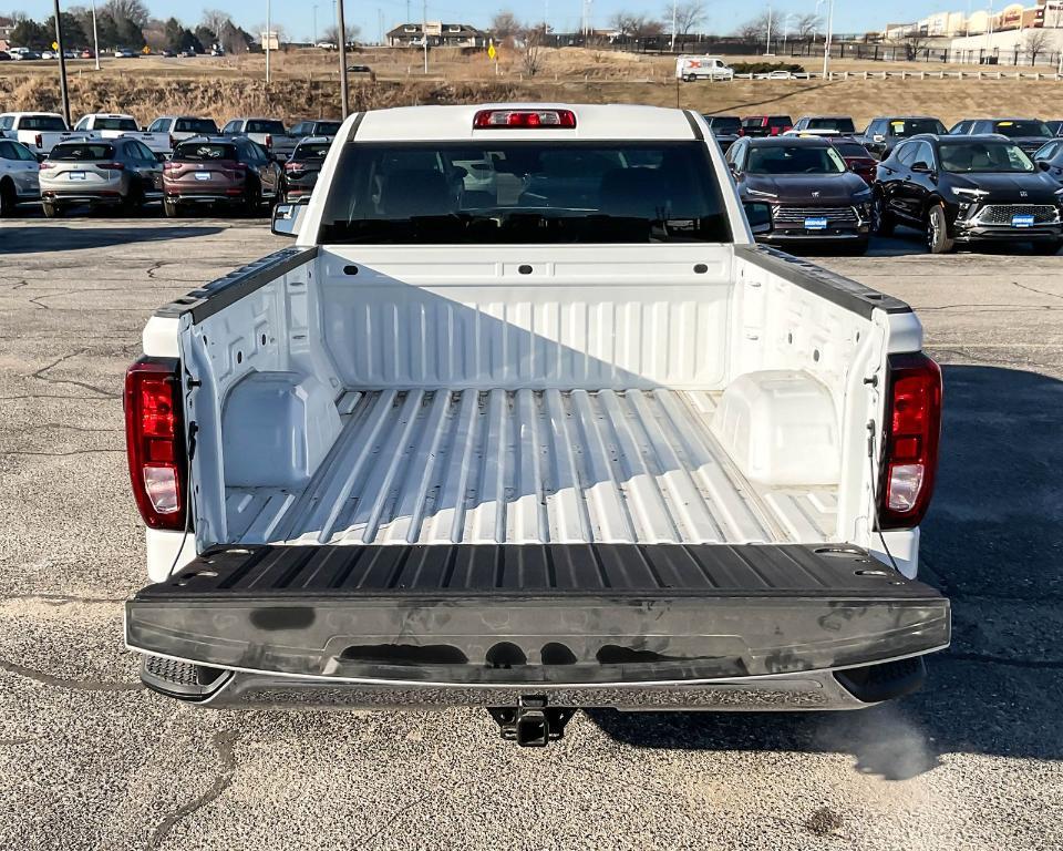 new 2025 GMC Sierra 1500 car, priced at $40,885