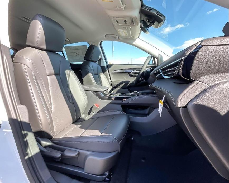 new 2025 Buick Envision car, priced at $39,544