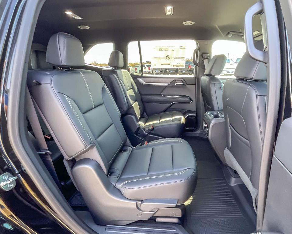 new 2025 GMC Acadia car, priced at $49,775