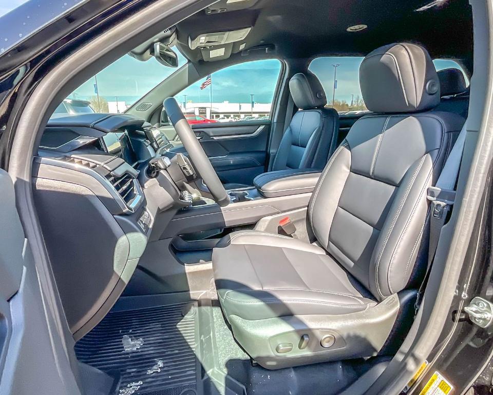 new 2025 GMC Acadia car, priced at $49,775