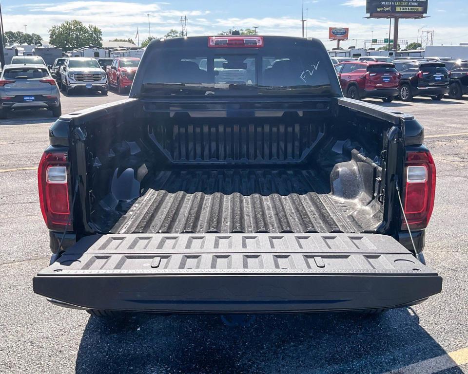 new 2024 GMC Canyon car, priced at $43,400