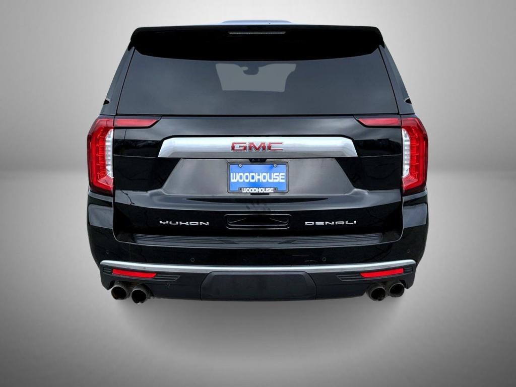 used 2022 GMC Yukon XL car, priced at $51,664