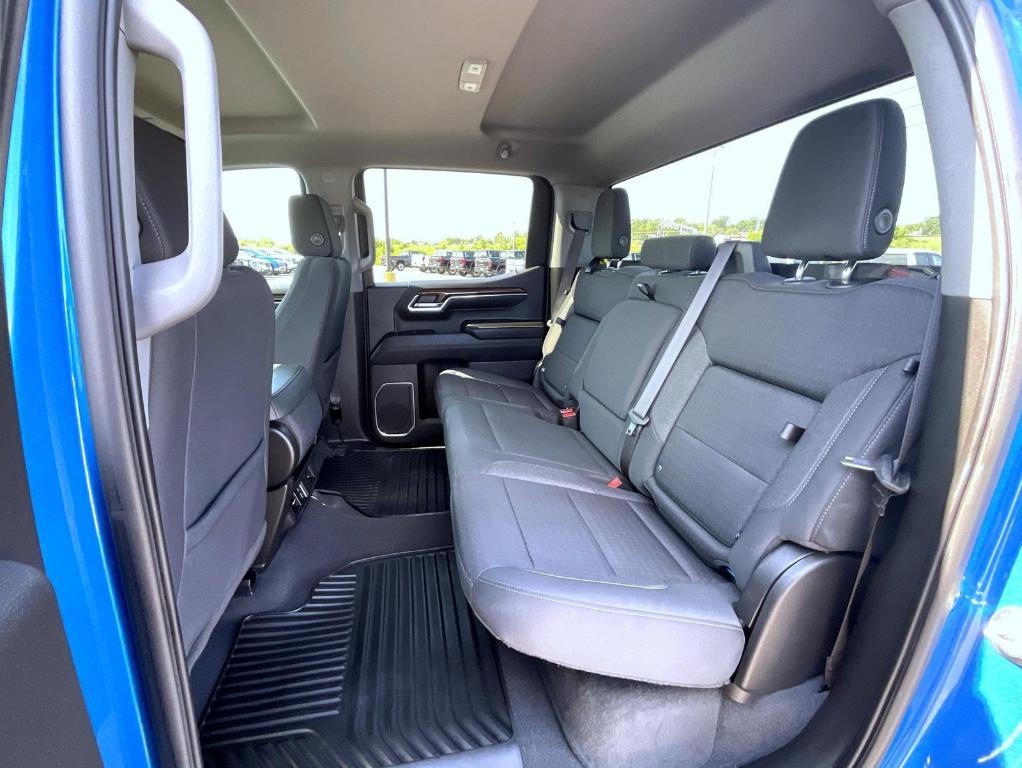 used 2023 GMC Sierra 1500 car, priced at $44,527