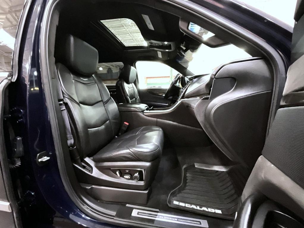 used 2017 Cadillac Escalade car, priced at $32,670