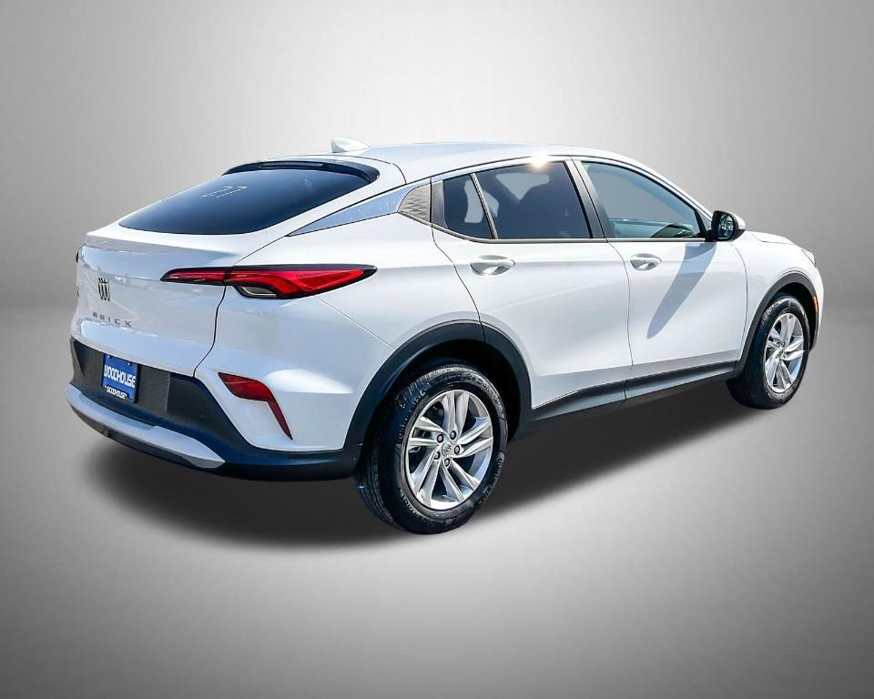 new 2025 Buick Envista car, priced at $26,217