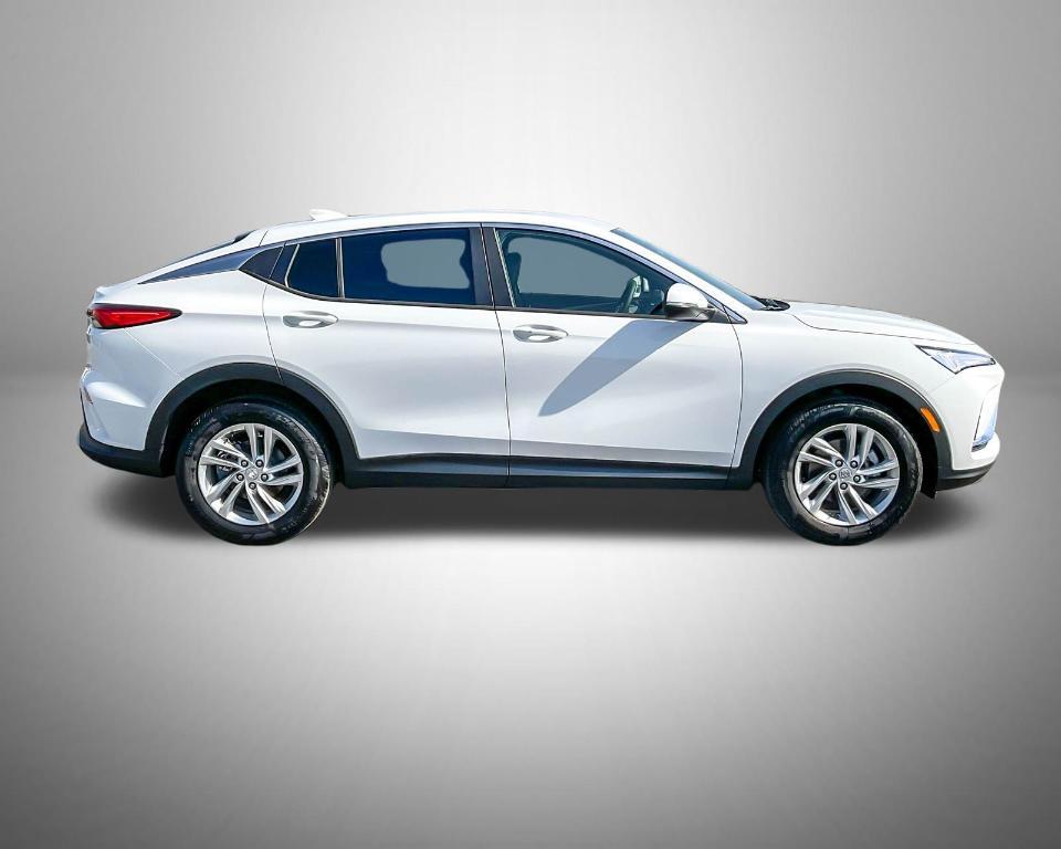 new 2025 Buick Envista car, priced at $26,217