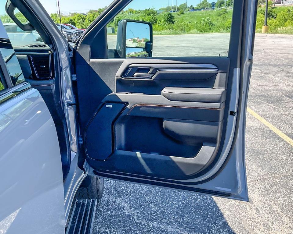 new 2025 GMC Sierra 2500 car, priced at $88,549
