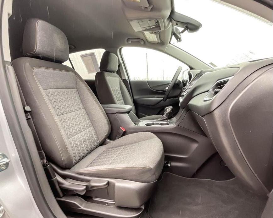 used 2022 Chevrolet Equinox car, priced at $23,700