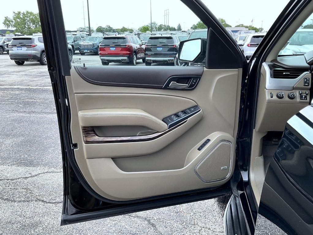 used 2020 GMC Yukon car, priced at $35,994