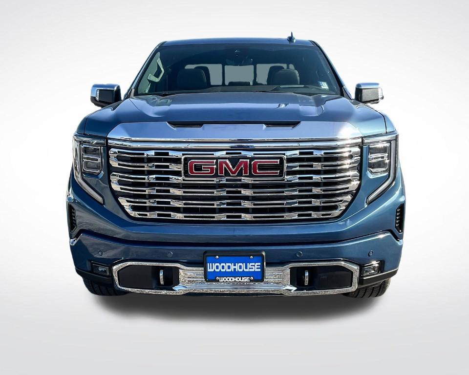 new 2025 GMC Sierra 1500 car, priced at $77,070