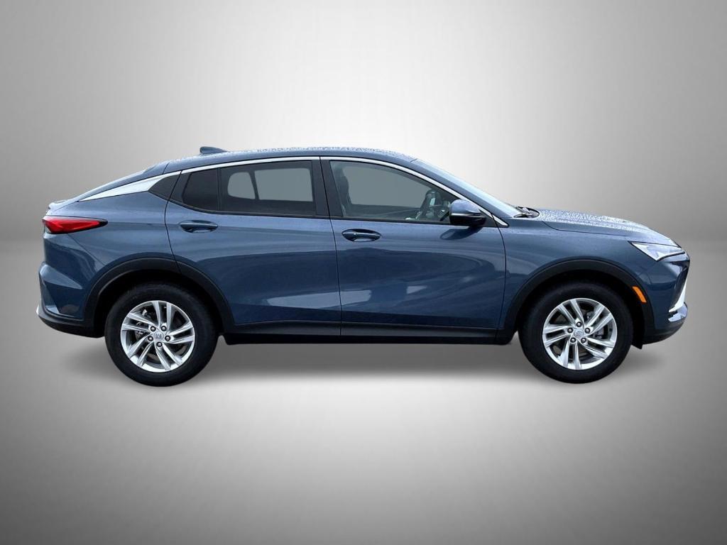 new 2025 Buick Envista car, priced at $26,984