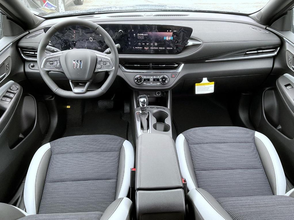 new 2025 Buick Envista car, priced at $26,984