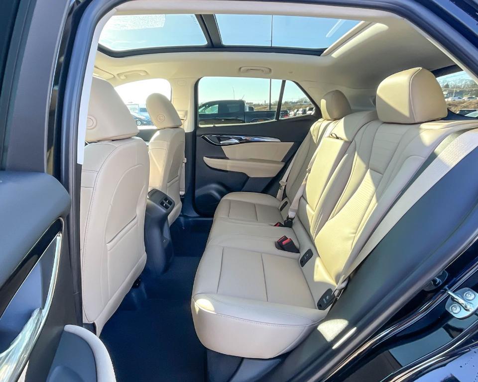 new 2025 Buick Envision car, priced at $40,659