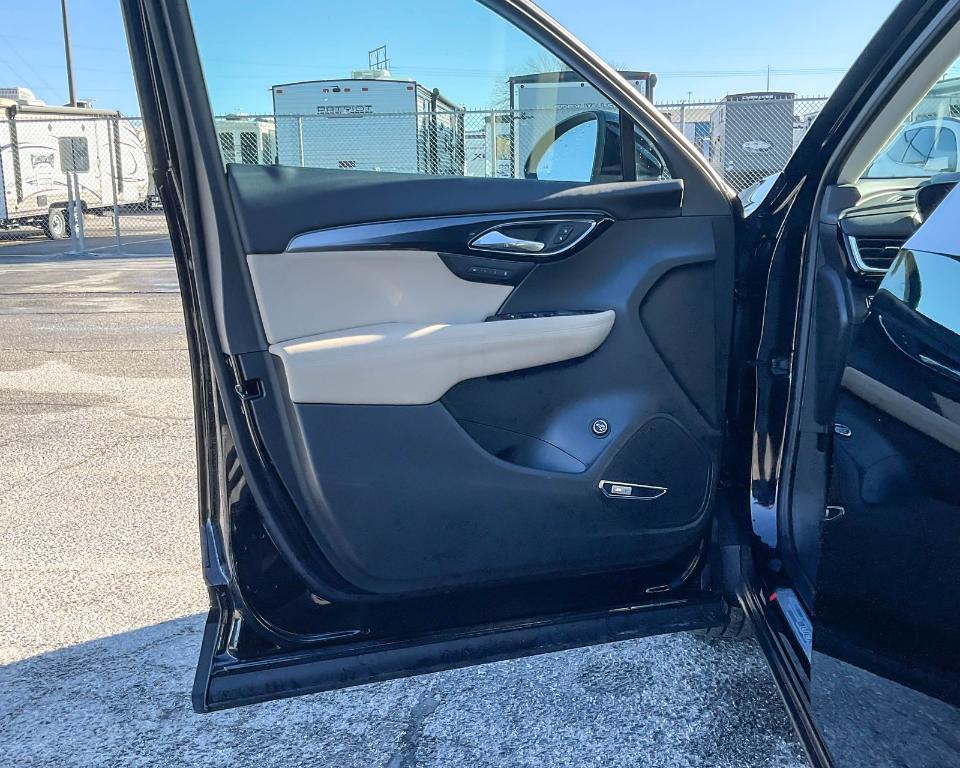 new 2025 Buick Envision car, priced at $40,659