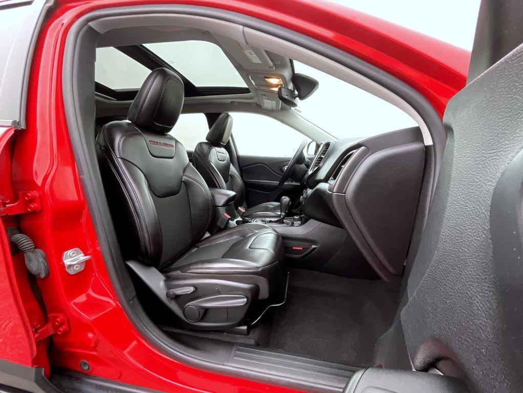 used 2019 Jeep Cherokee car, priced at $21,770