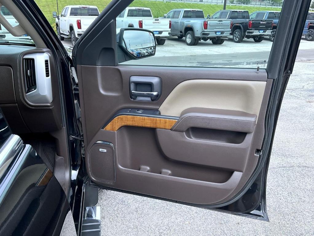 used 2018 GMC Sierra 1500 car, priced at $35,995