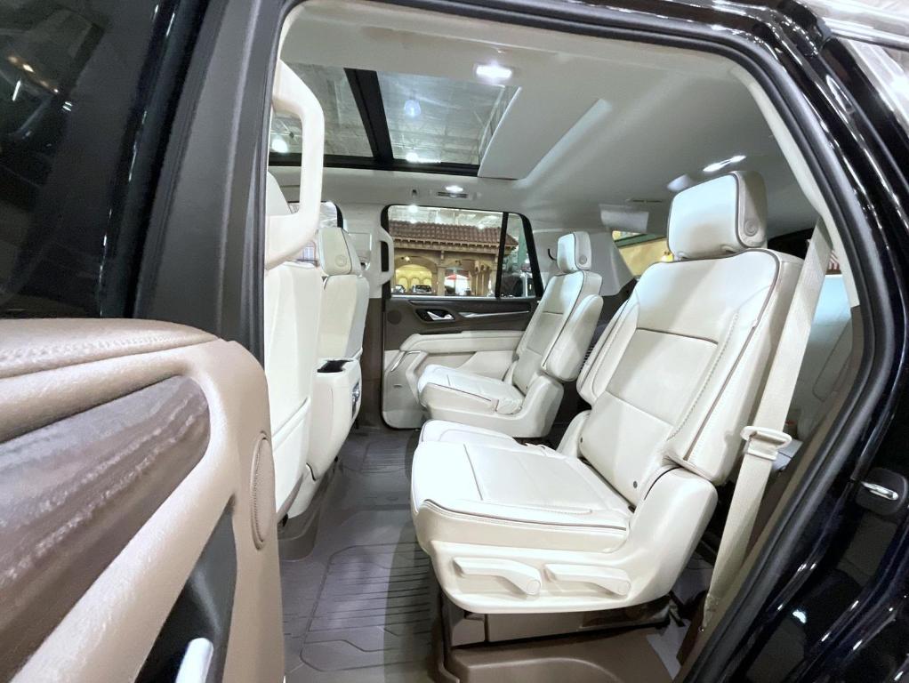 used 2024 GMC Yukon car, priced at $73,700