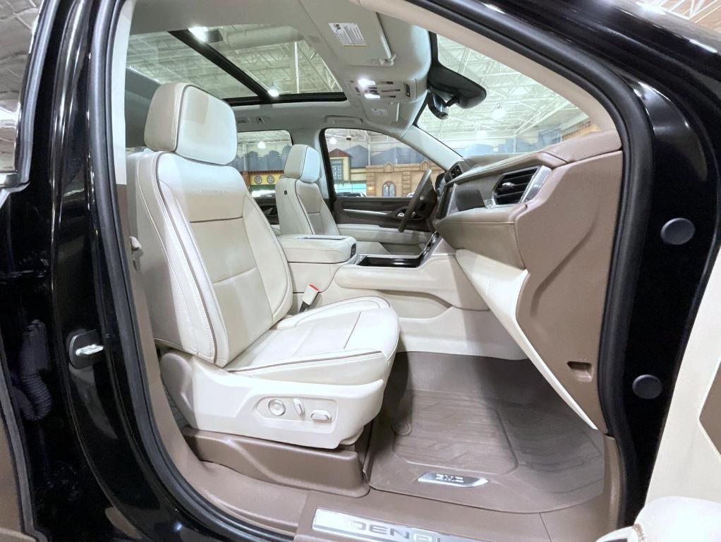 used 2024 GMC Yukon car, priced at $73,700