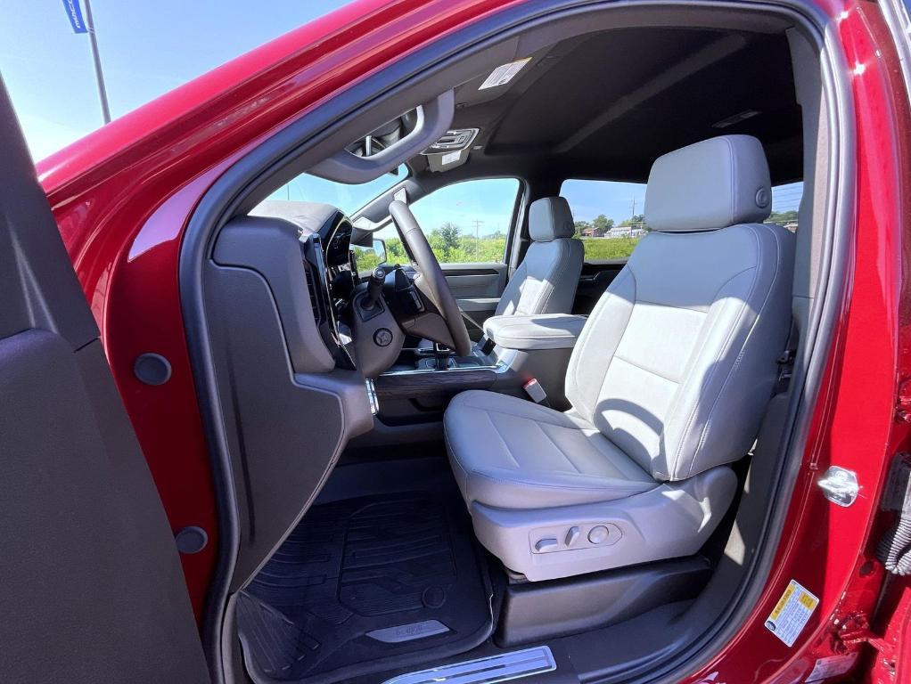 new 2025 GMC Sierra 1500 car, priced at $63,875