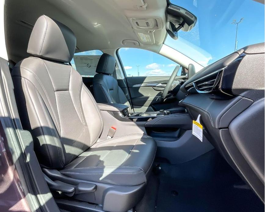 new 2025 Buick Envision car, priced at $40,039