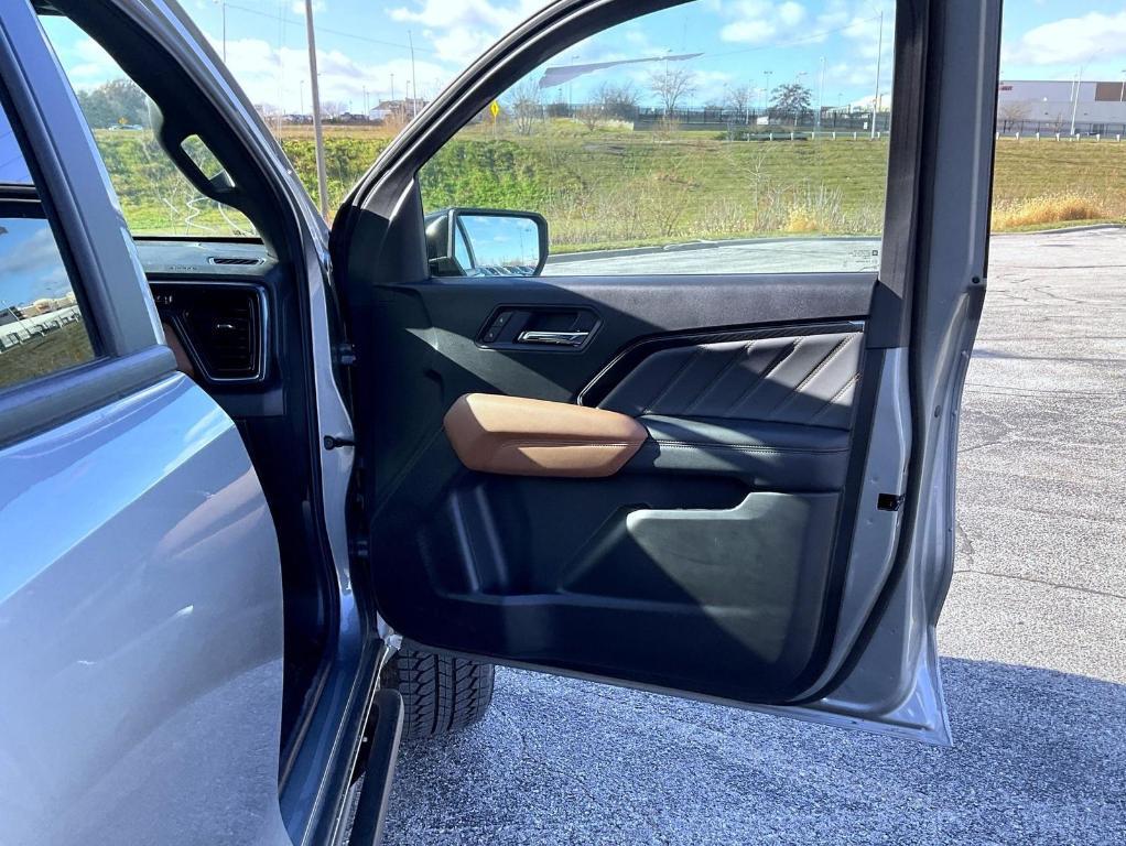 new 2025 GMC Canyon car, priced at $49,784