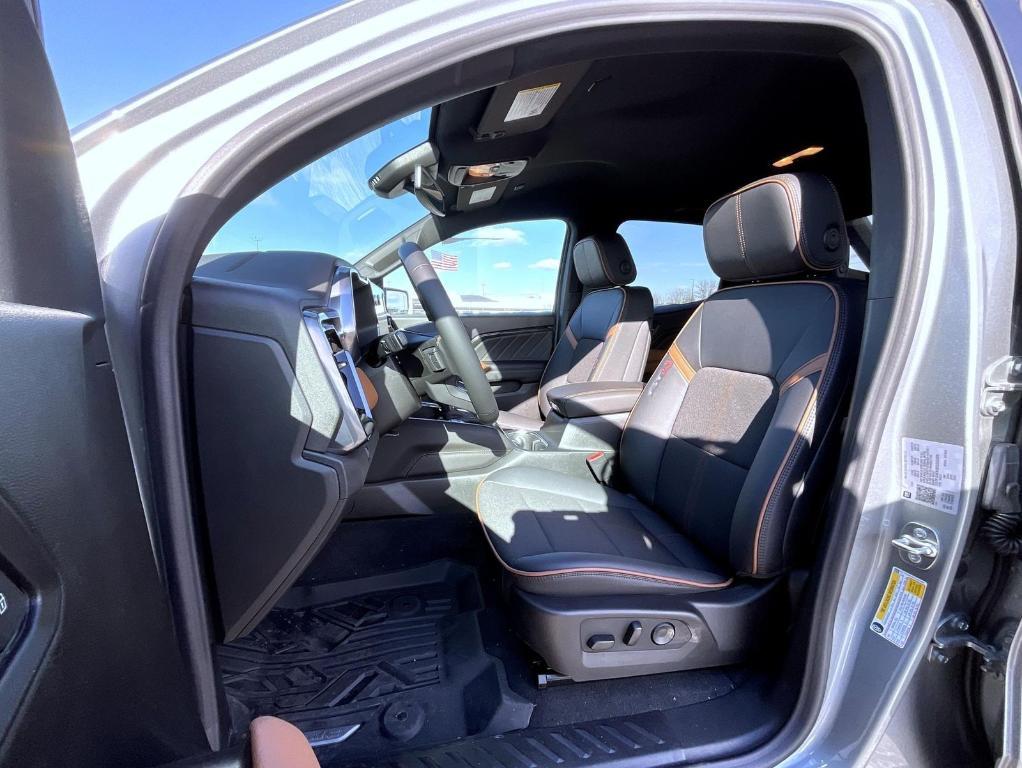 new 2025 GMC Canyon car, priced at $49,784