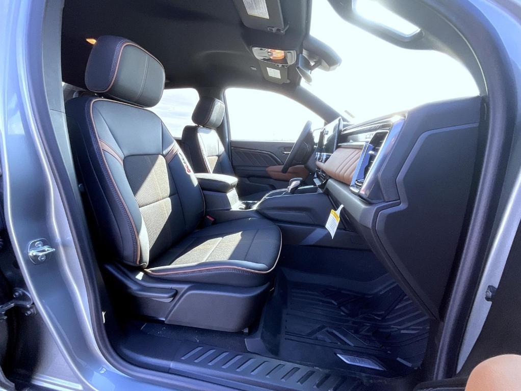 new 2025 GMC Canyon car, priced at $49,784