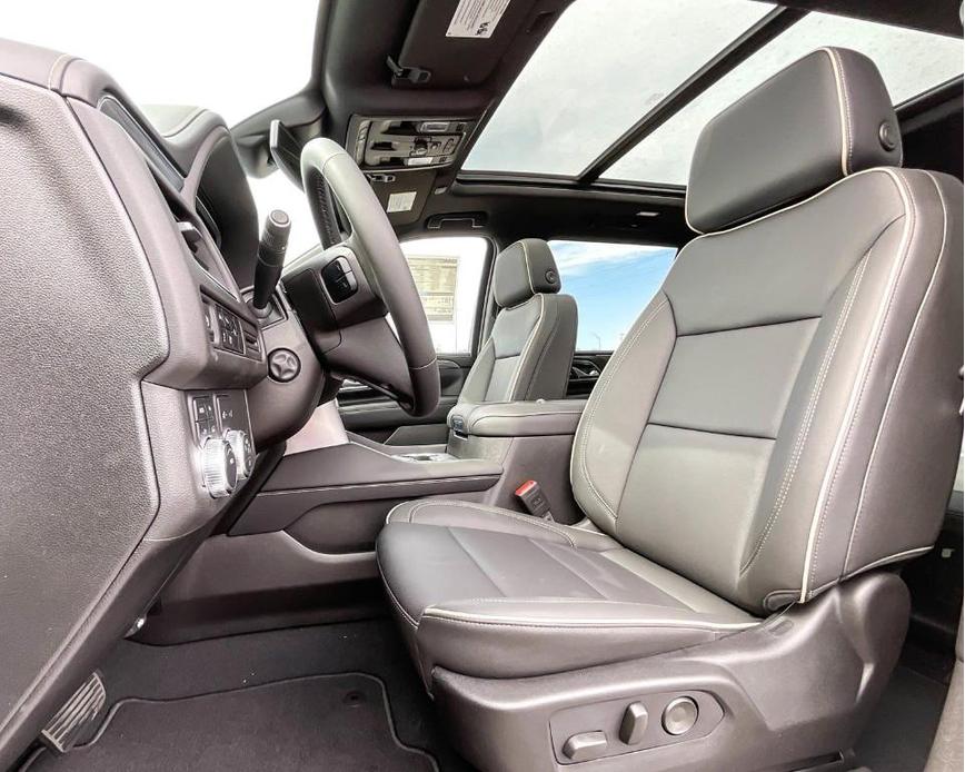 new 2024 GMC Yukon XL car, priced at $72,287