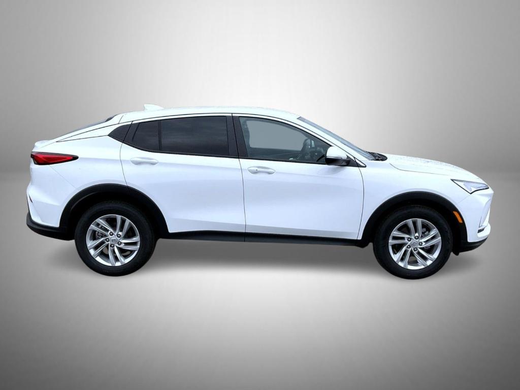 new 2025 Buick Envista car, priced at $25,936