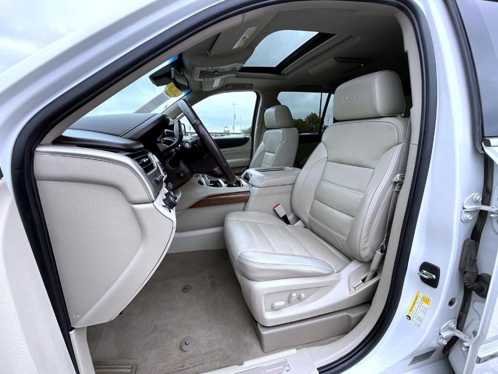 used 2020 GMC Yukon car, priced at $35,620