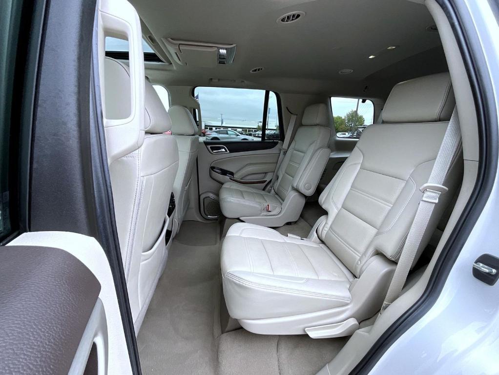 used 2020 GMC Yukon car, priced at $35,620