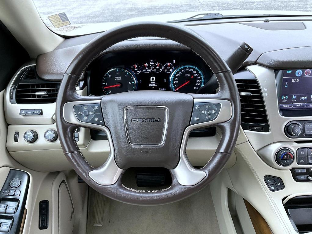 used 2020 GMC Yukon car, priced at $35,620