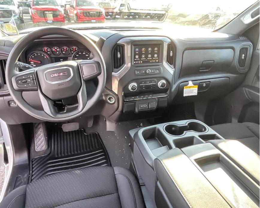 new 2025 GMC Sierra 1500 car, priced at $40,985