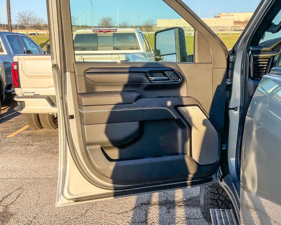 new 2025 GMC Sierra 2500 car, priced at $96,700