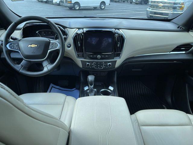 used 2023 Chevrolet Traverse car, priced at $30,495