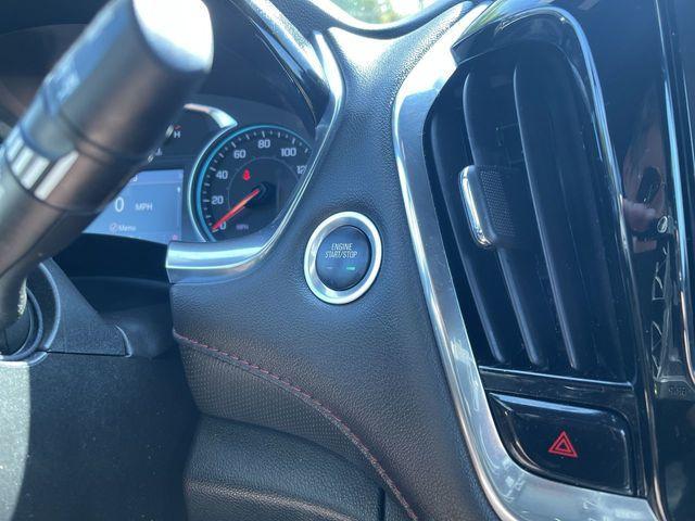 used 2023 Chevrolet Traverse car, priced at $31,490