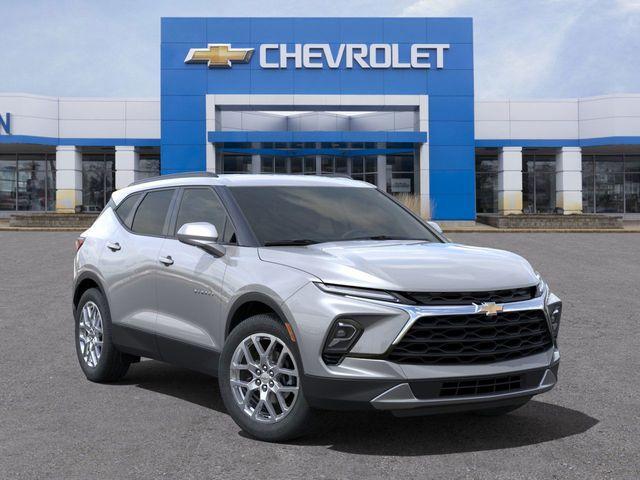 new 2025 Chevrolet Blazer car, priced at $37,050